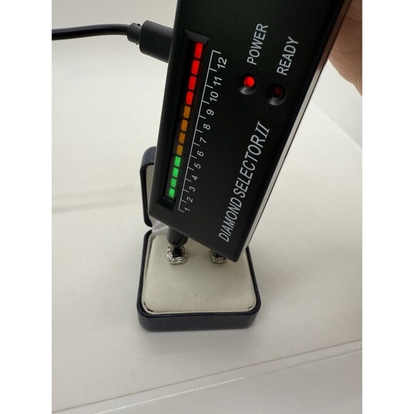 Signed JWBR 925 Sterling Silver Stud Earrings With White & Blue Diamonds New - Picture 13 of 13